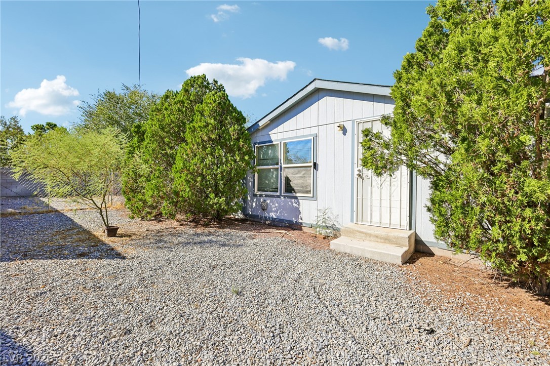 Photo 36 of 43, 511 E Simkins Road