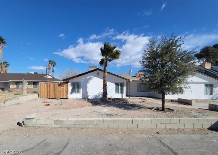 Photo 3 of 1710 Shadow Mountain Place