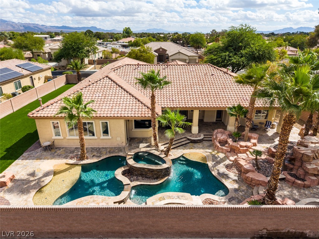 7561 Prancing Pony Court, Las Vegas 89131