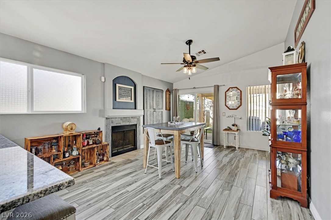 Photo 8 of 27, 712 Maccabe Avenue