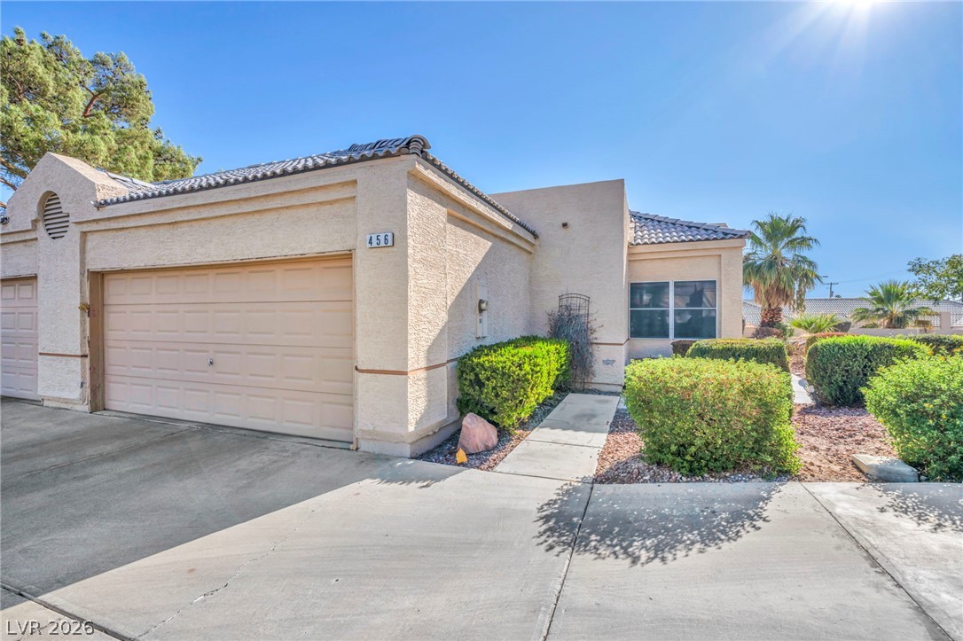 456 Fallwood Lane, Las Vegas 89107