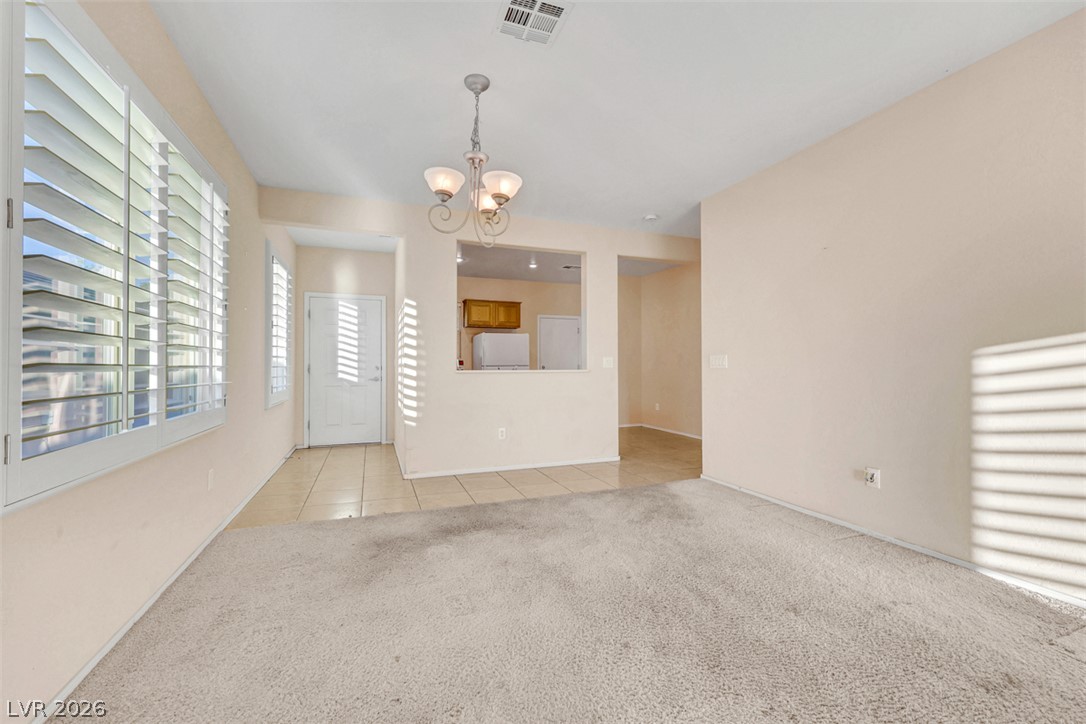 Photo 11 of 34, 2557 CORVUS Street