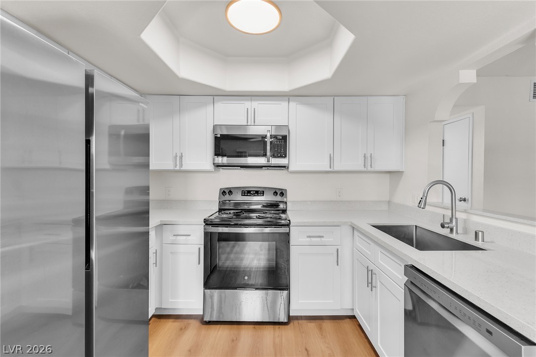 Photo 3 of 4706 Obannon Drive #B
