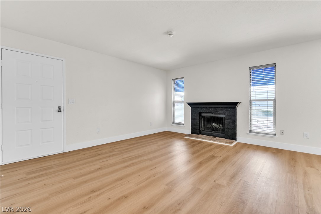 Photo 6 of 19, 4706 Obannon Drive #B