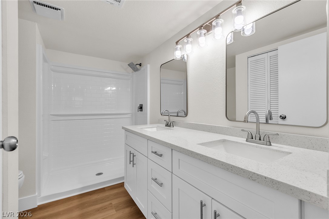 Photo 9 of 19, 4706 Obannon Drive #B