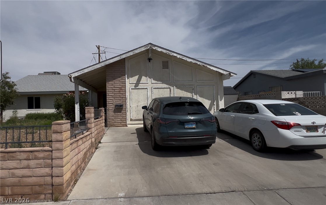 2924 Lindell Road, Las Vegas 89146