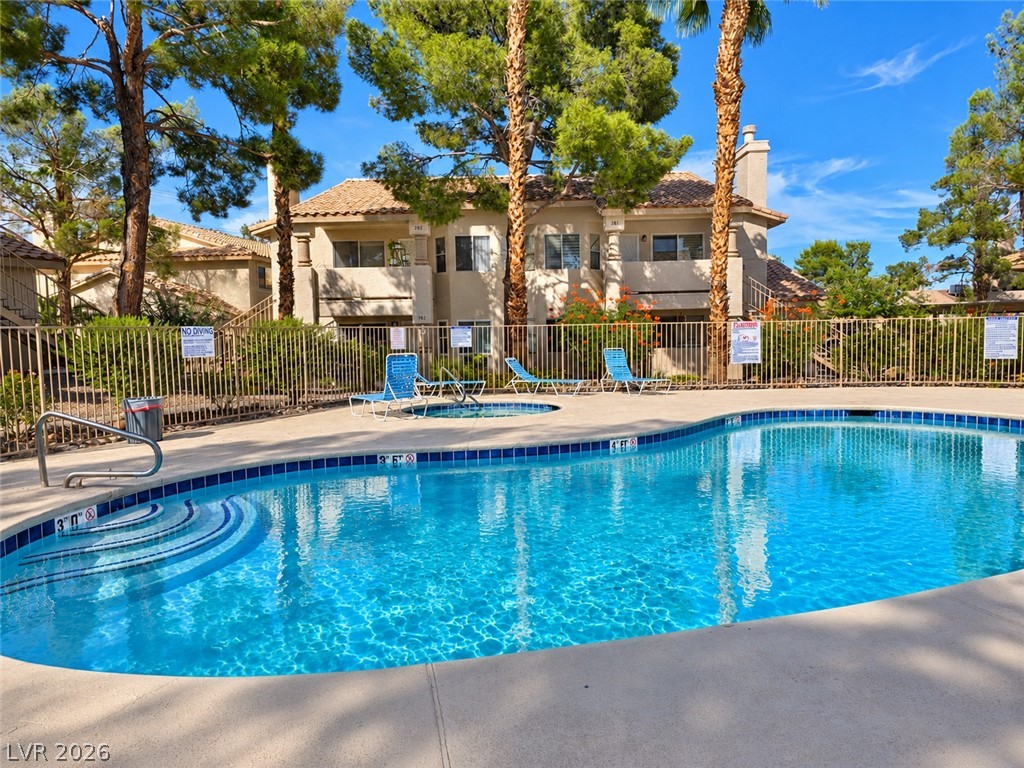Photo 8 of 14, 905 Rockview Drive #202