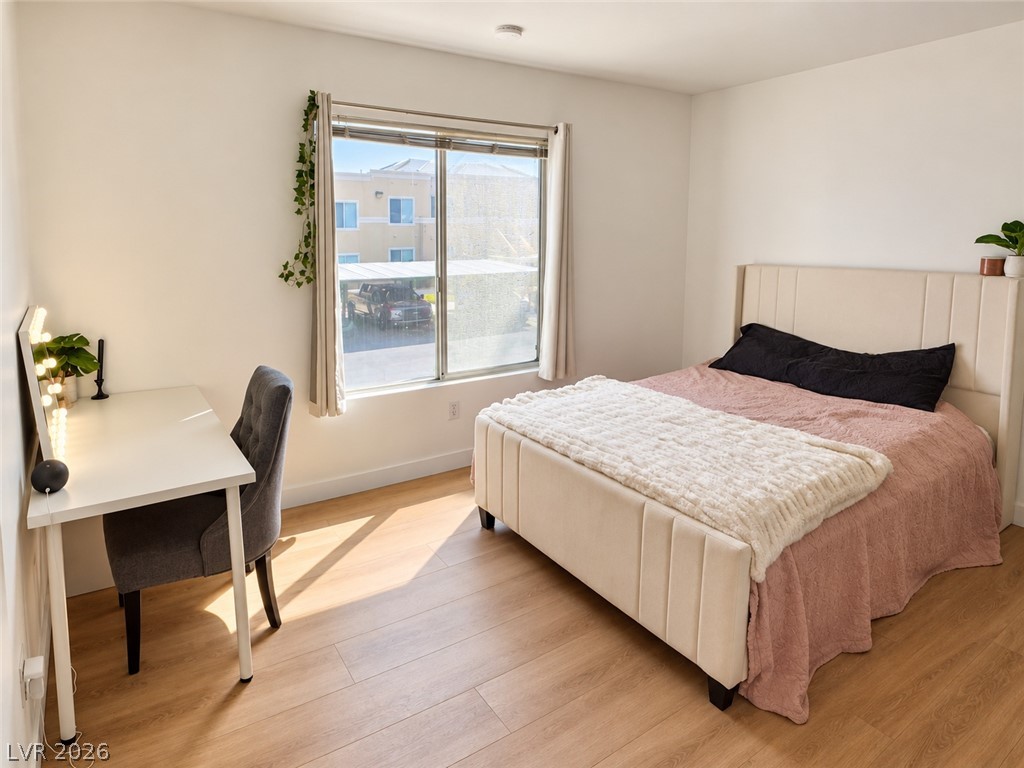 Photo 8 of 15, 8070 W Russell Road #2028