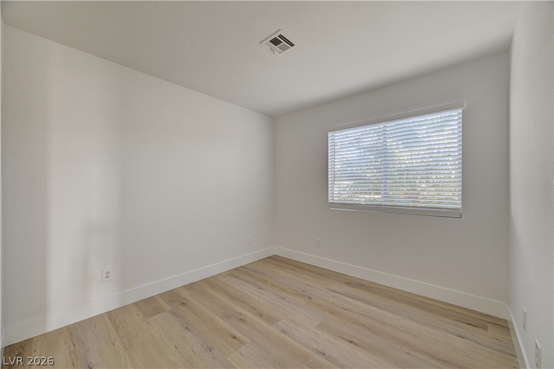 Photo 39 of 51, 6028 Shadow Oak Drive