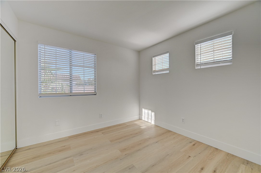 Photo 43 of 51, 6028 Shadow Oak Drive