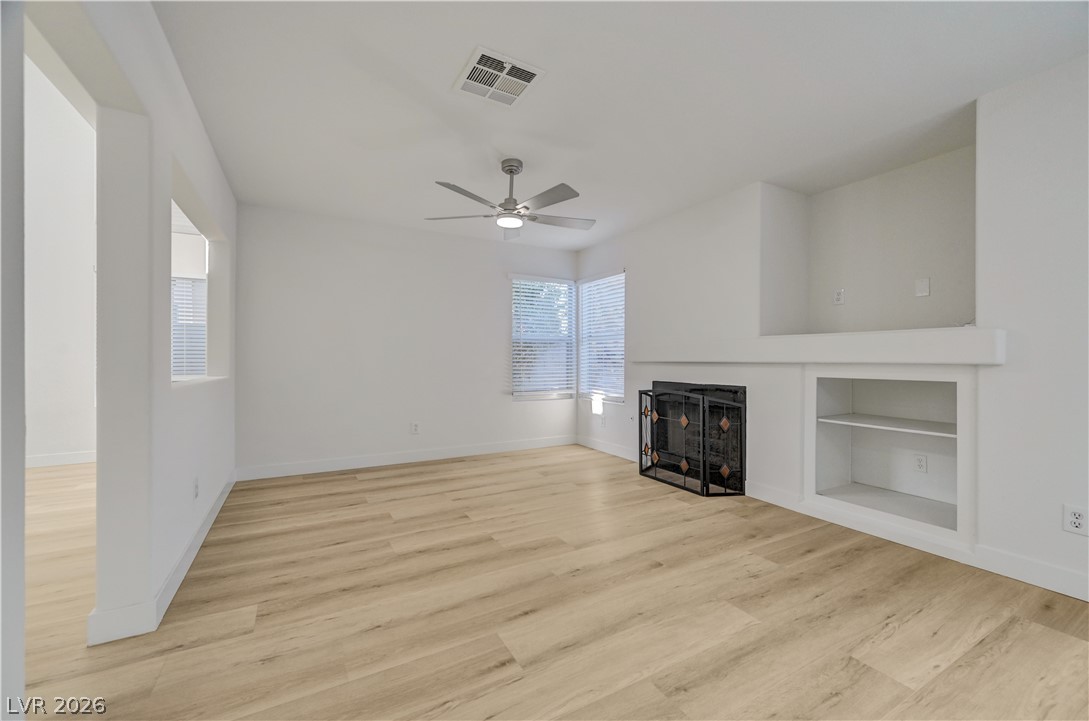 Photo 9 of 51, 6028 Shadow Oak Drive