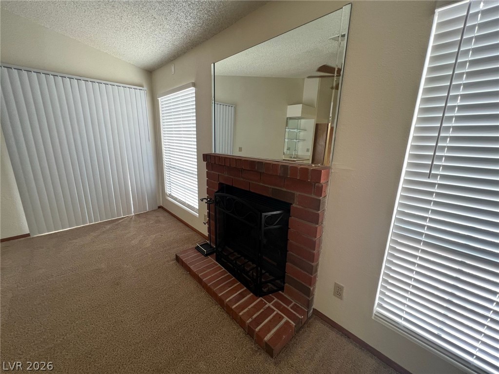 Photo 13 of 31, 5205 Orchard Hills Avenue