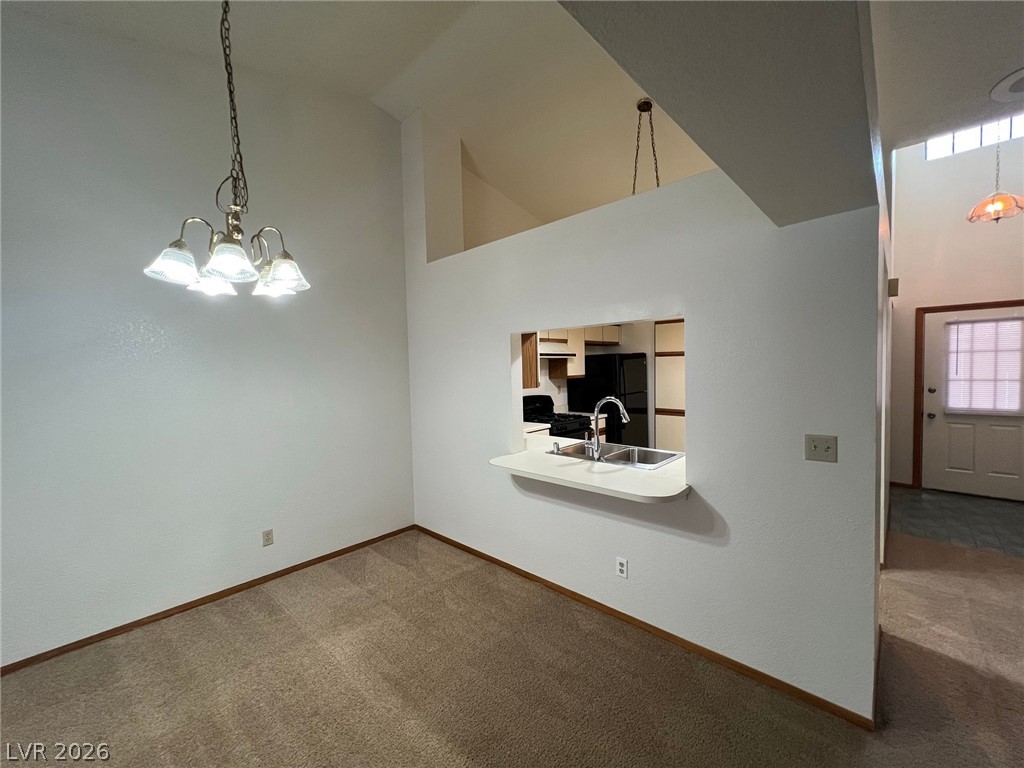 Photo 8 of 31, 5205 Orchard Hills Avenue