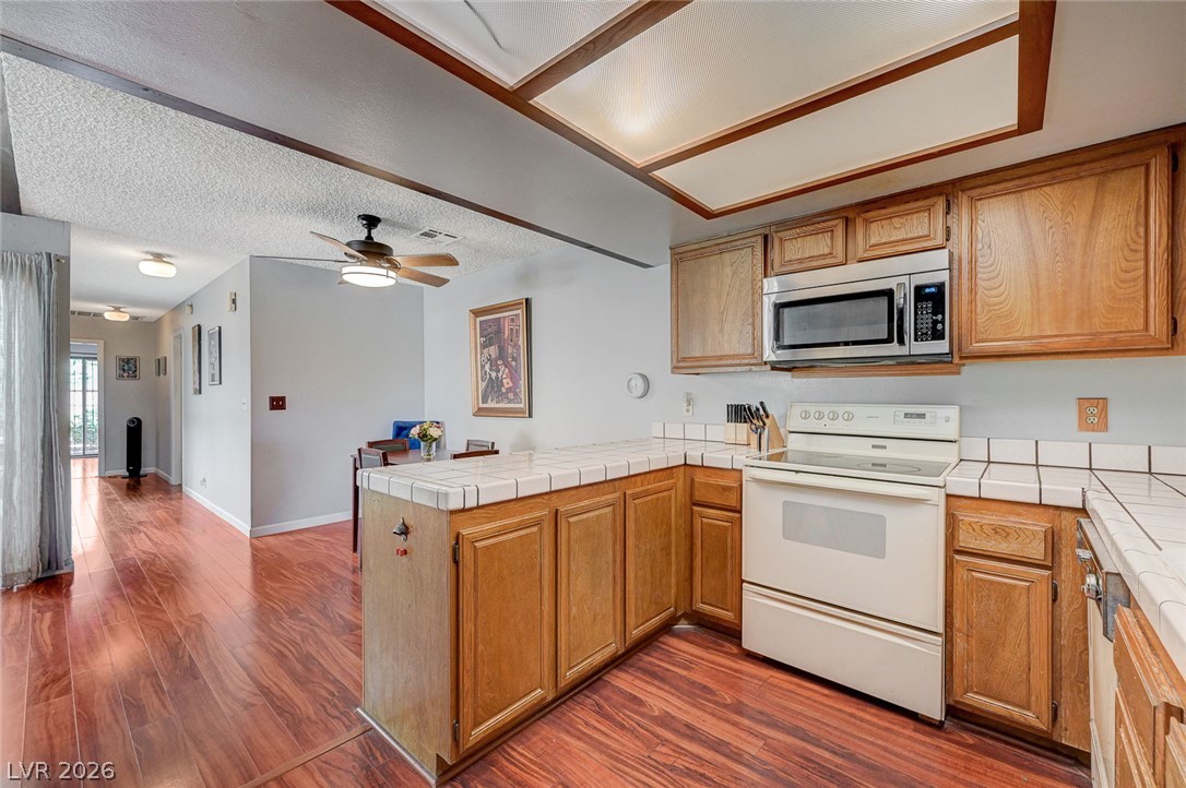 Photo 15 of 36, 1824 Arbol Verde Way