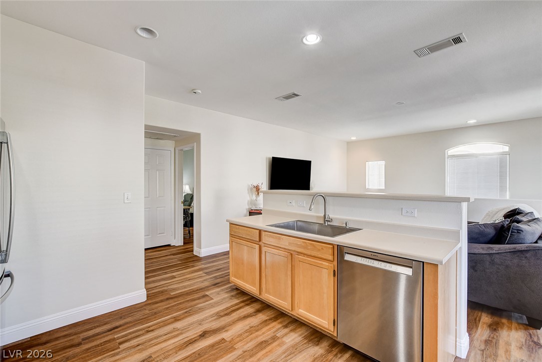 Photo 12 of 51, 1520 Ruby Cliffs Lane #203