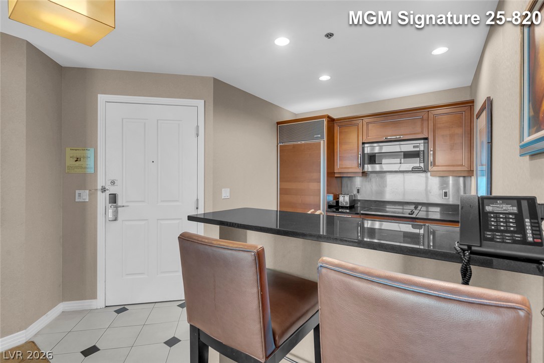 Photo 19 of 86, 125 E Harmon Avenue #2520