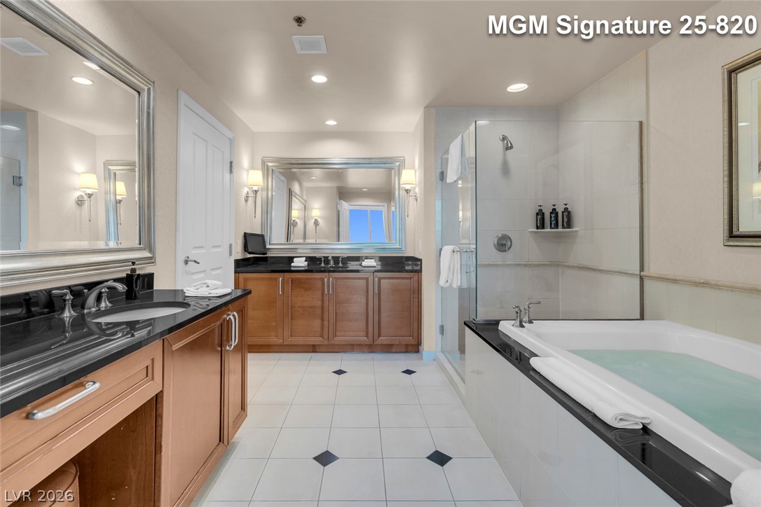 Photo 35 of 86, 125 E Harmon Avenue #2520