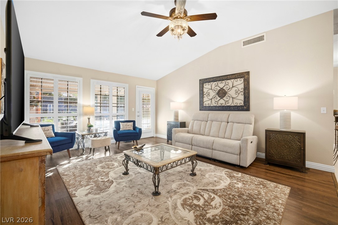 Photo 8 of 37, 4825 Lawnwood Court