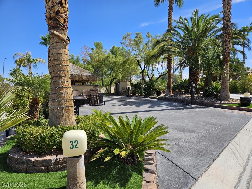 Photo 10 of 24, 8175 Arville Street #32
