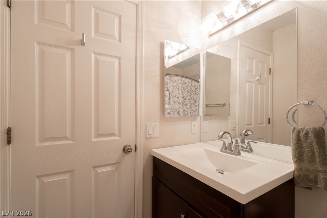 Photo 26 of 35, 2036 Bavington Drive #C