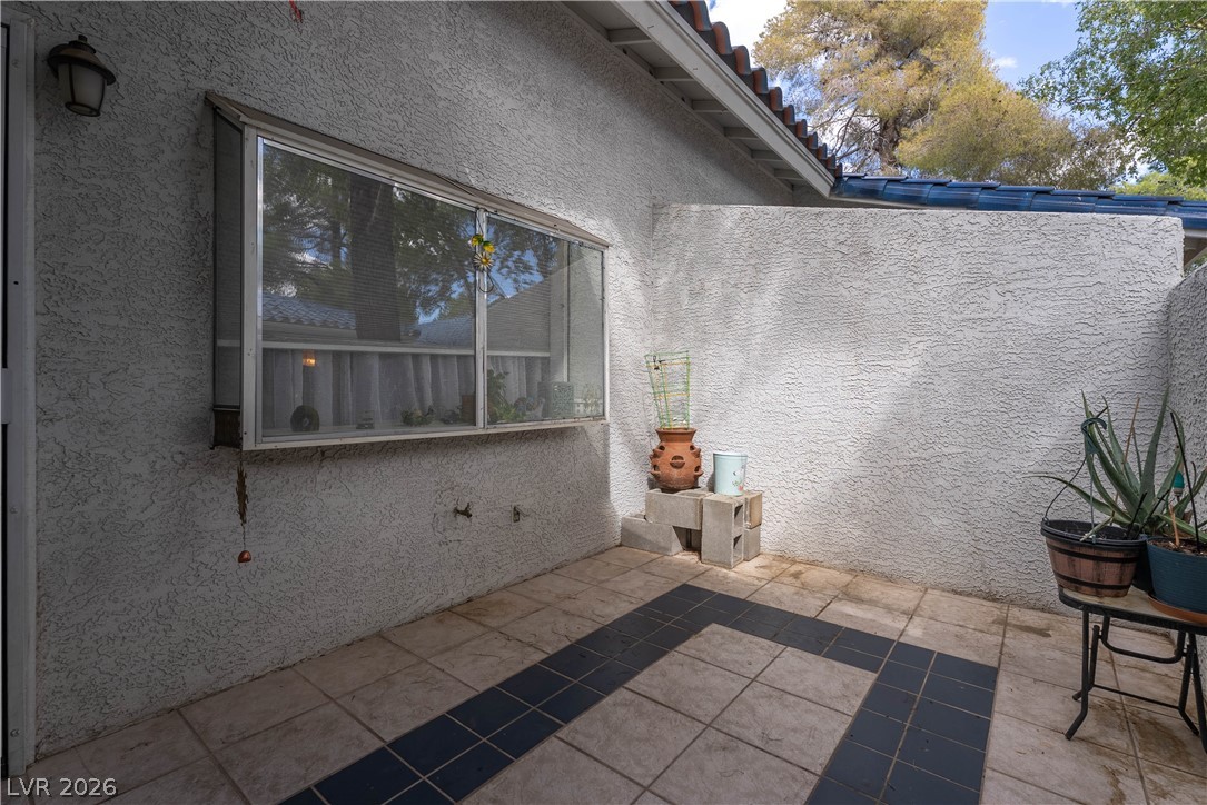 Photo 27 of 35, 2036 Bavington Drive #C