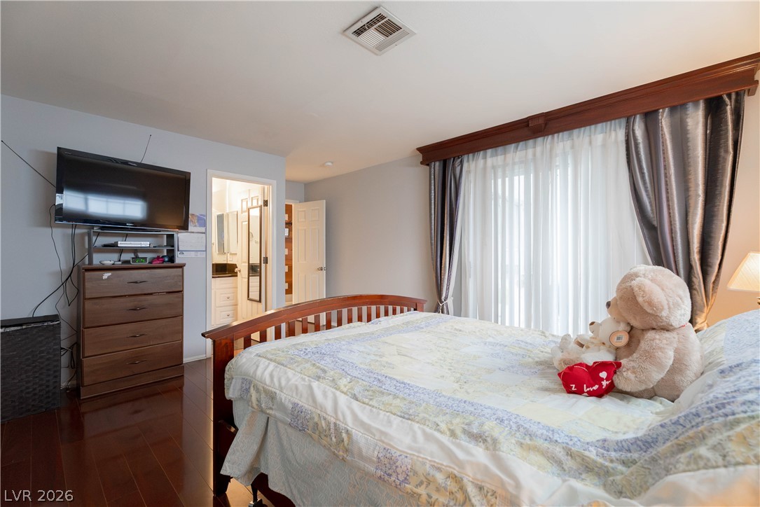 Photo 15 of 35, 2036 Bavington Drive #C