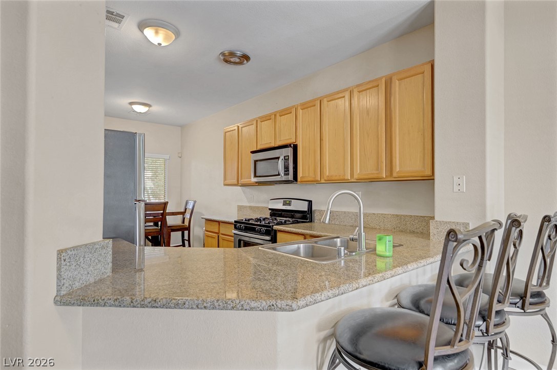 Photo 10 of 33, 7450 S Eastern Avenue #1064