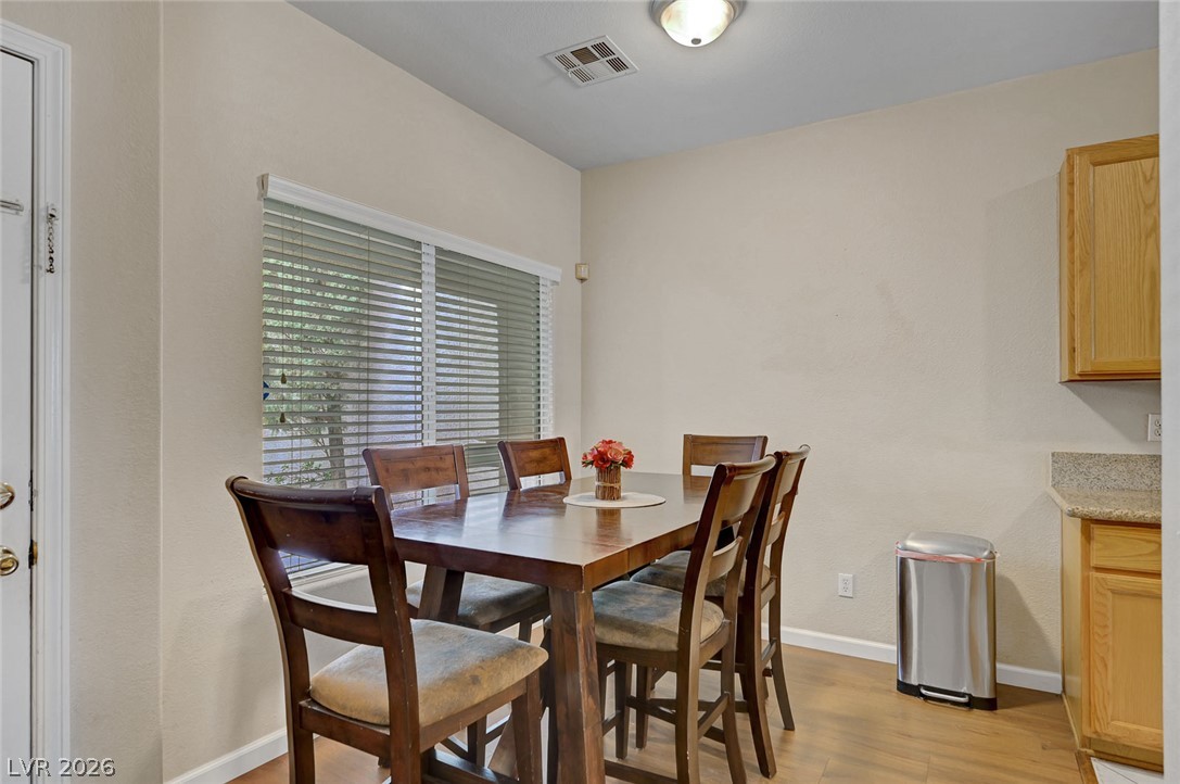 Photo 11 of 33, 7450 S Eastern Avenue #1064