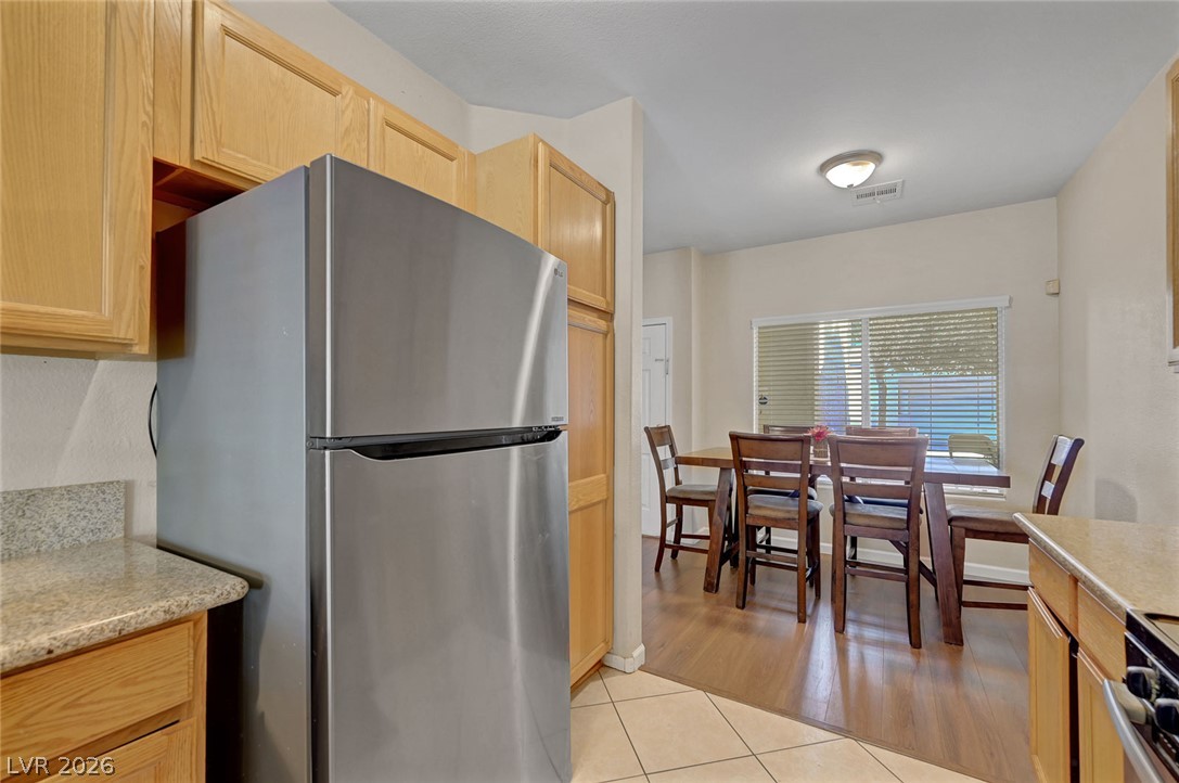 Photo 18 of 33, 7450 S Eastern Avenue #1064