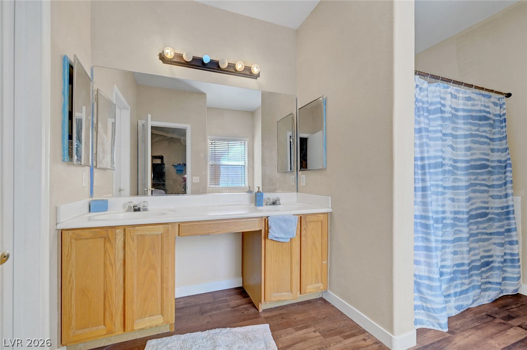 Photo 29 of 33, 7450 S Eastern Avenue #1064