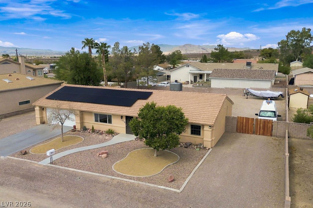 Photo 3 of 1560 Arabian Drive