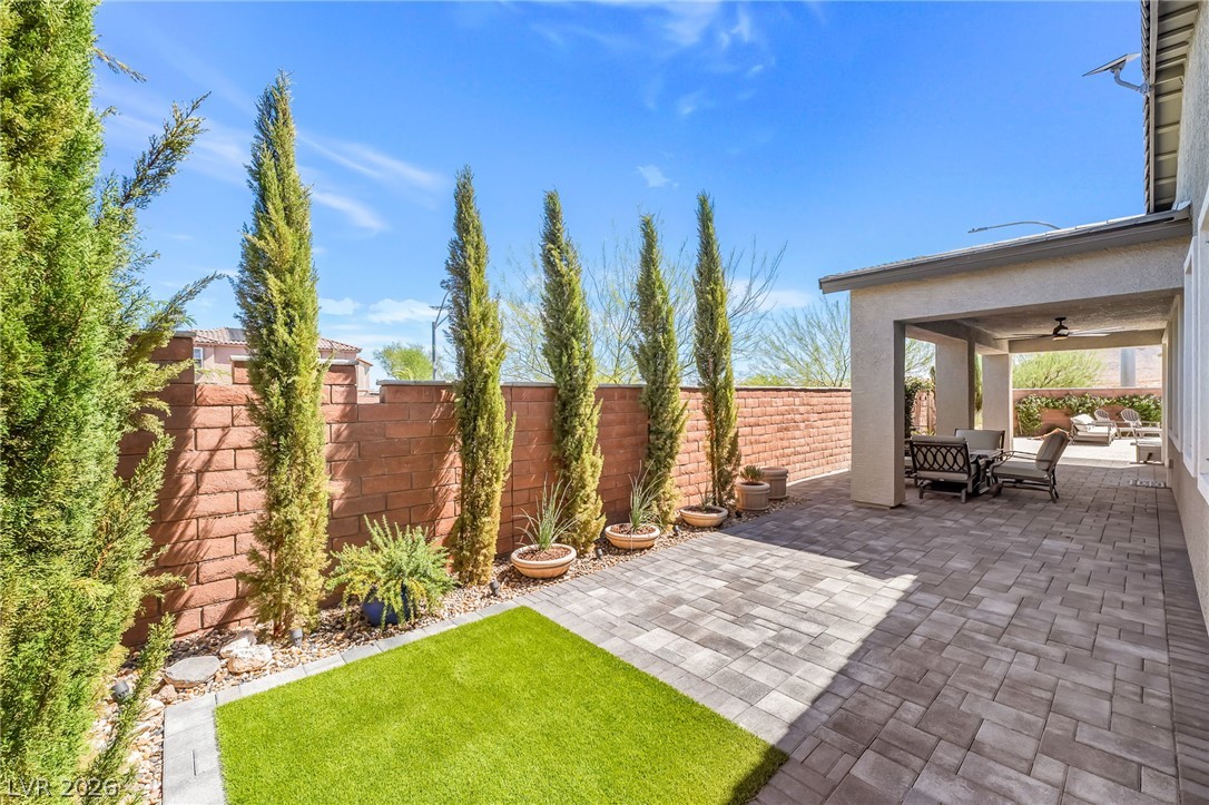 Photo 36 of 44, 10090 Desert Azure Street