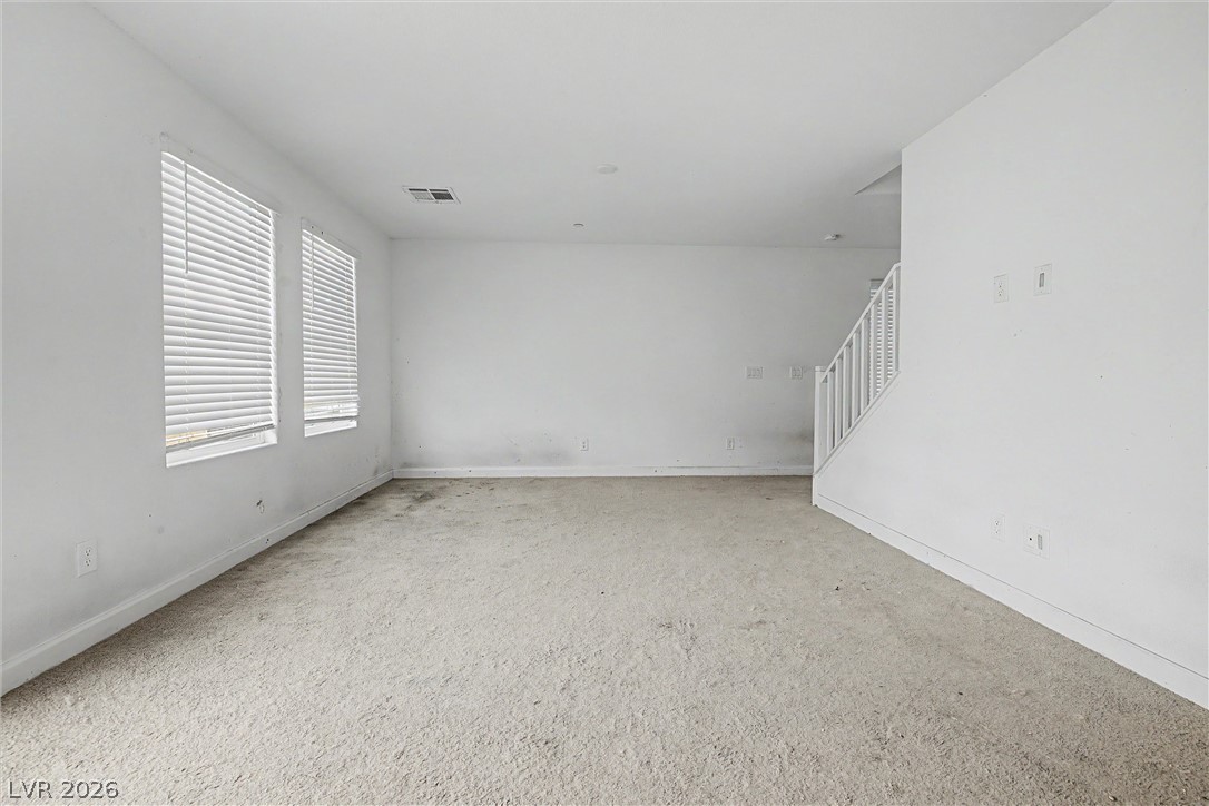 Photo 5 of 116 Cowles Avenue