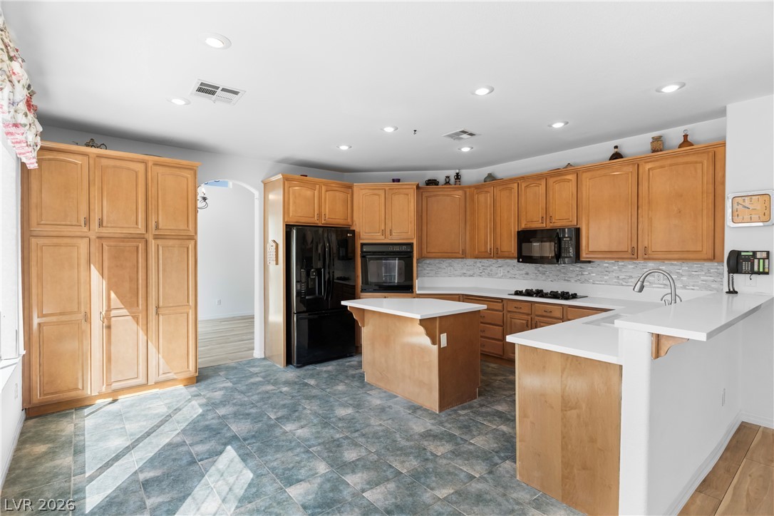 Photo 12 of 48, 1409 Minuet Street