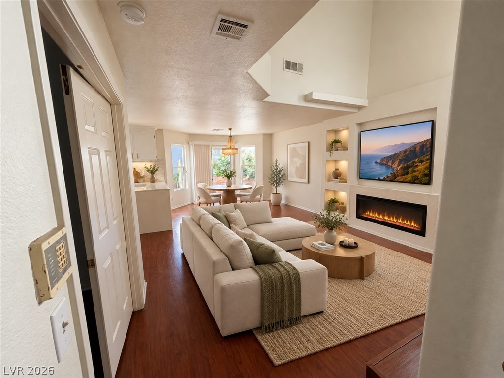 Photo 2 of 6609 Ives Avenue