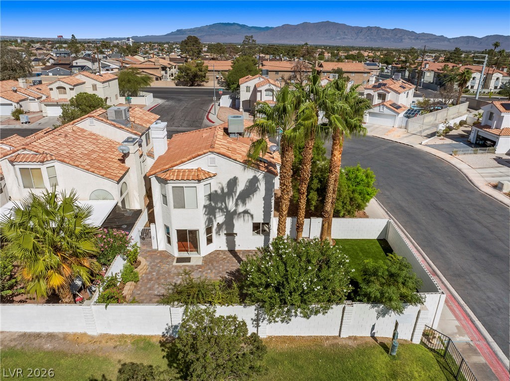 Photo 39 of 49, 6609 Ives Avenue
