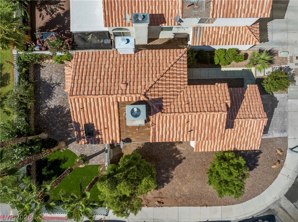 Photo 44 of 49, 6609 Ives Avenue