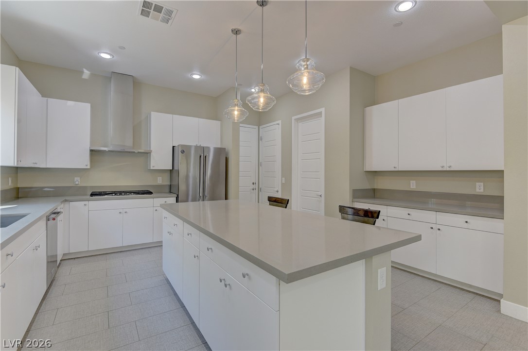 Photo 9 of 42, 11261 Essence Point Avenue #103