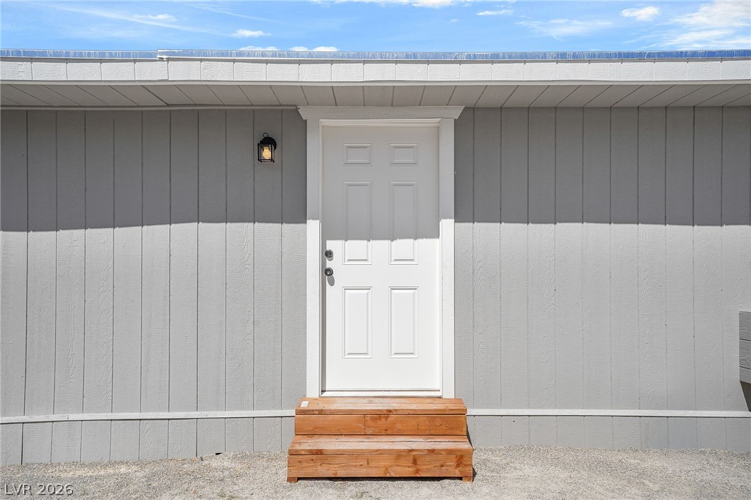 Photo 27 of 33, 2233 Toiyabe Street