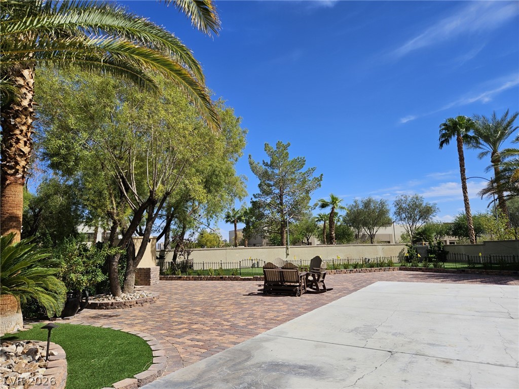 8175 Arville Street #33, Las Vegas