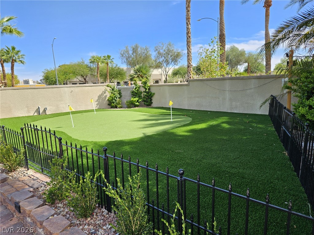 Photo 6 of 24, 8175 Arville Street #33