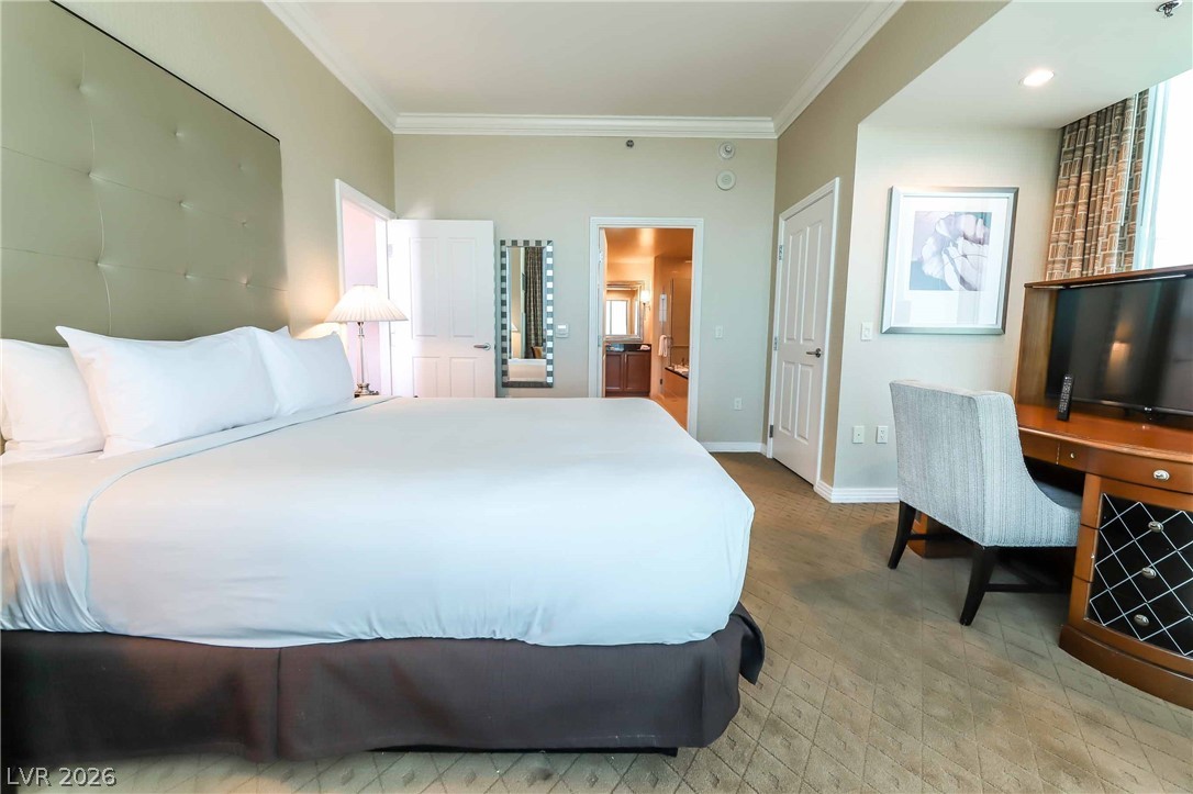 Photo 12 of 19, 135 E Harmon Avenue #3520