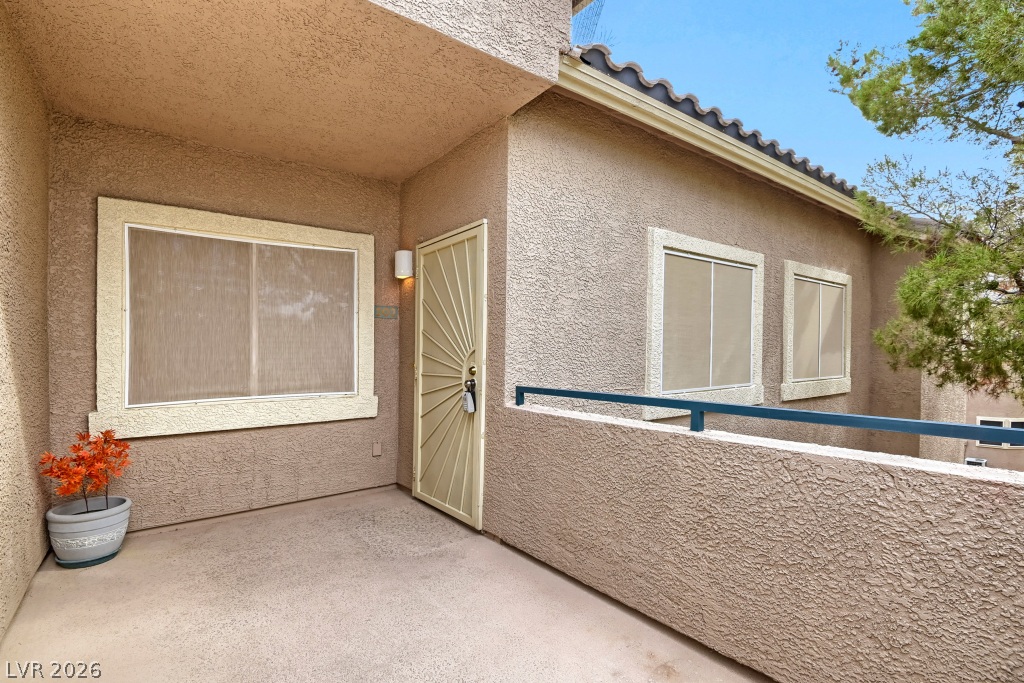 Photo 2 of 2152 Jasper Bluff Street #202