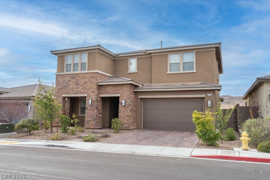 12385 Valley Chase Avenue, Las Vegas 89138