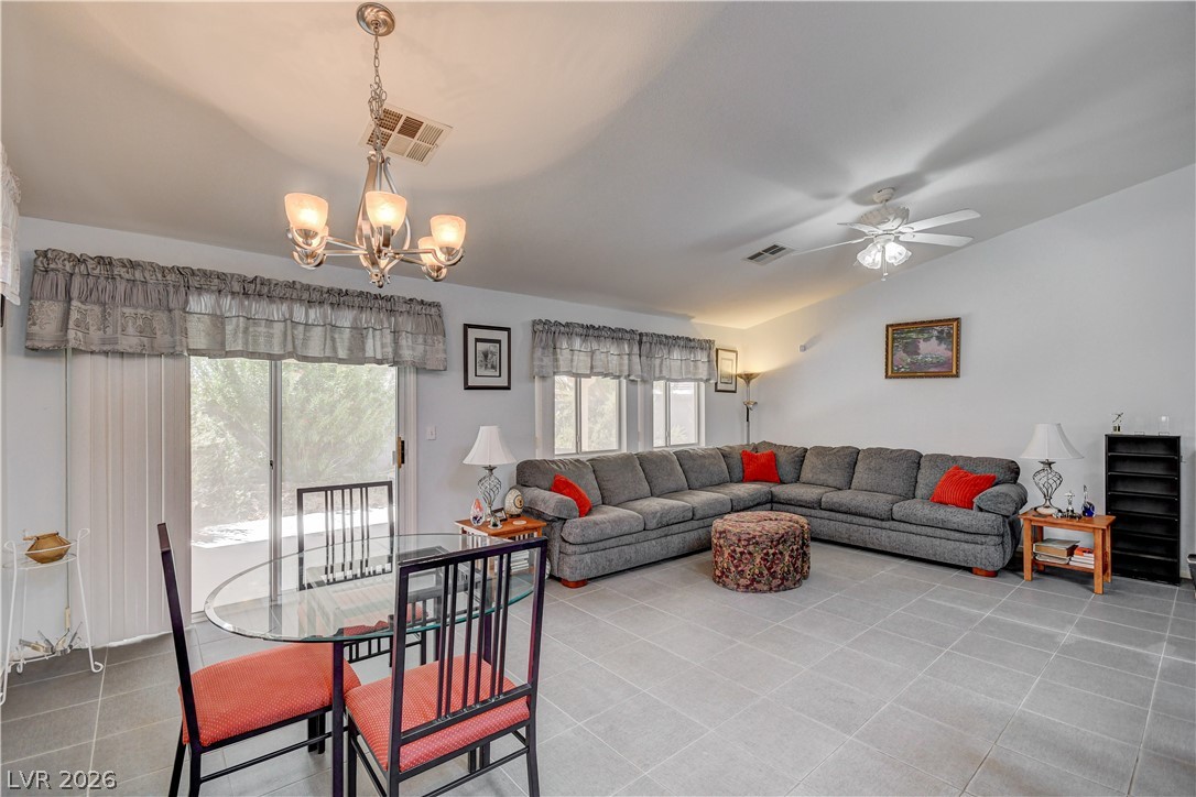 Photo 7 of 35, 5105 Mantua Court