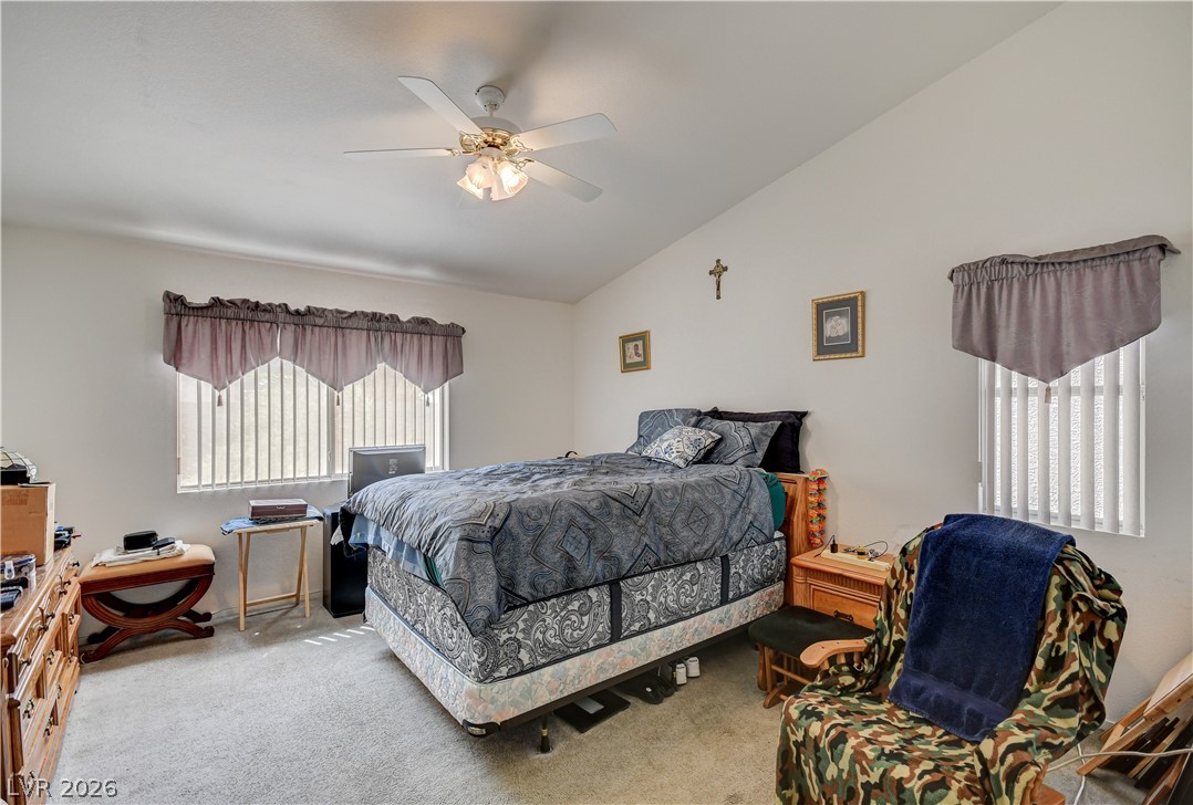 Photo 15 of 35, 5105 Mantua Court