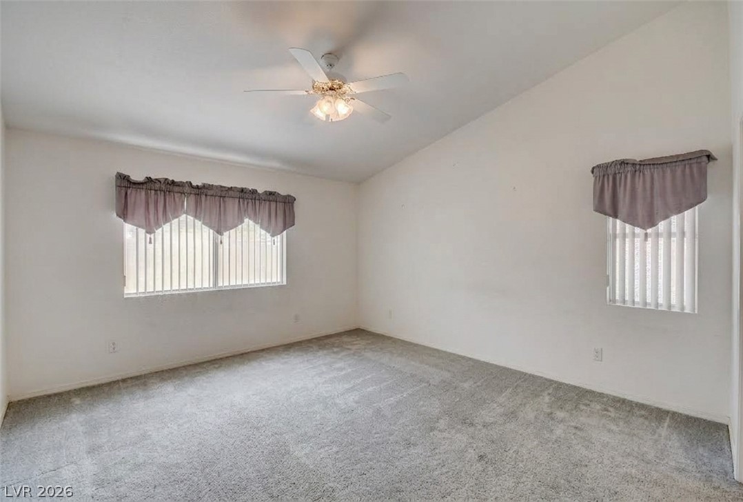 Photo 16 of 35, 5105 Mantua Court
