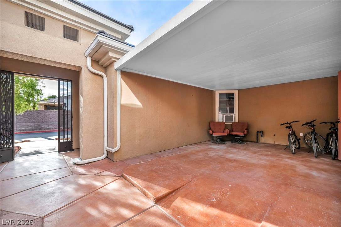 Photo 9 of 52, 8114 Villa Del Cielo Street