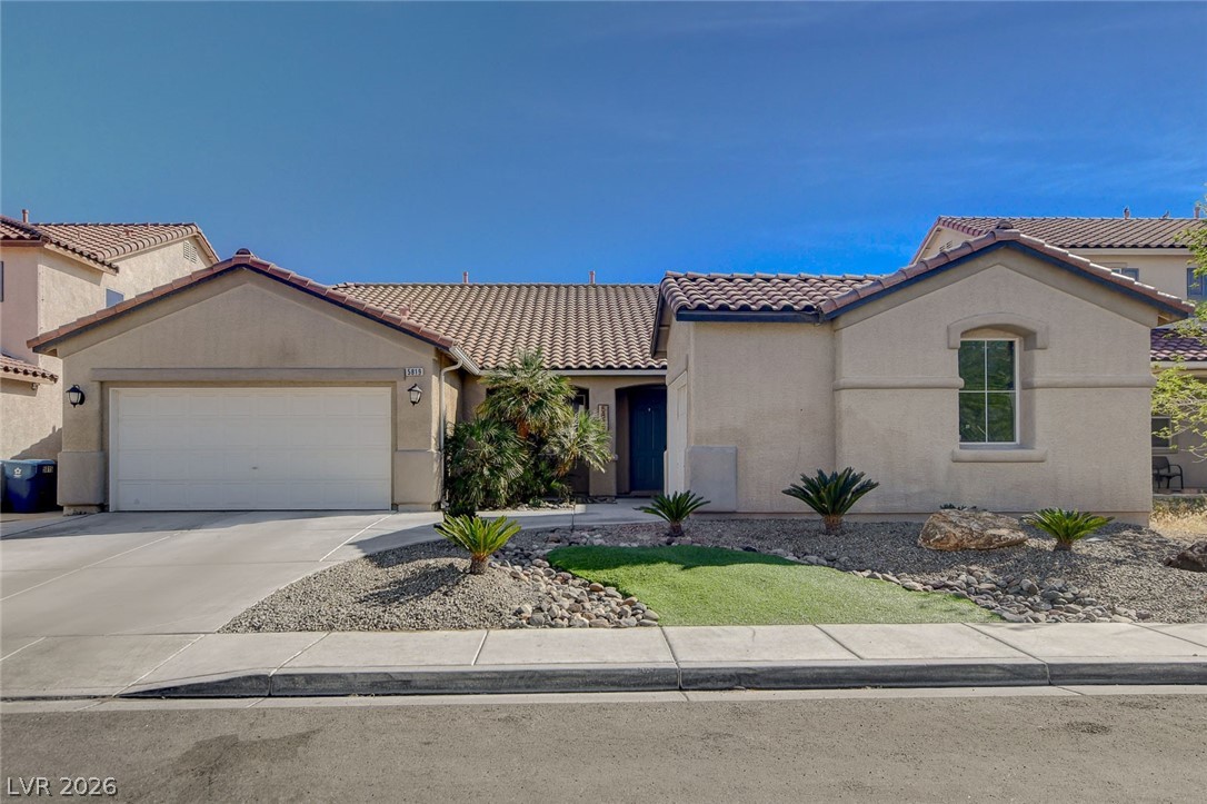 5819 Toofer Winds Court, Las Vegas 89131