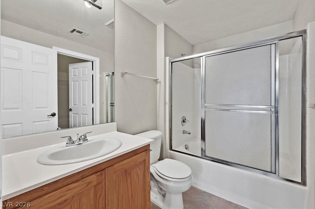 Photo 17 of 30, 5855 VALLEY Drive #2185